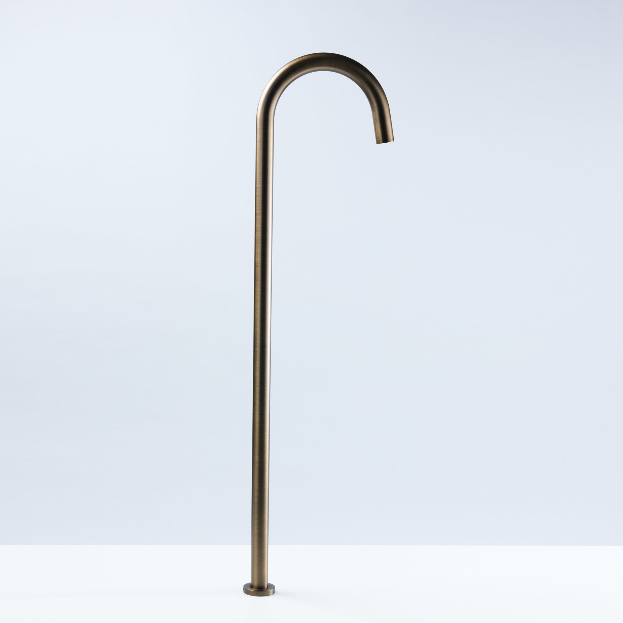 Notorious Floor Bath Spout Antique Brass