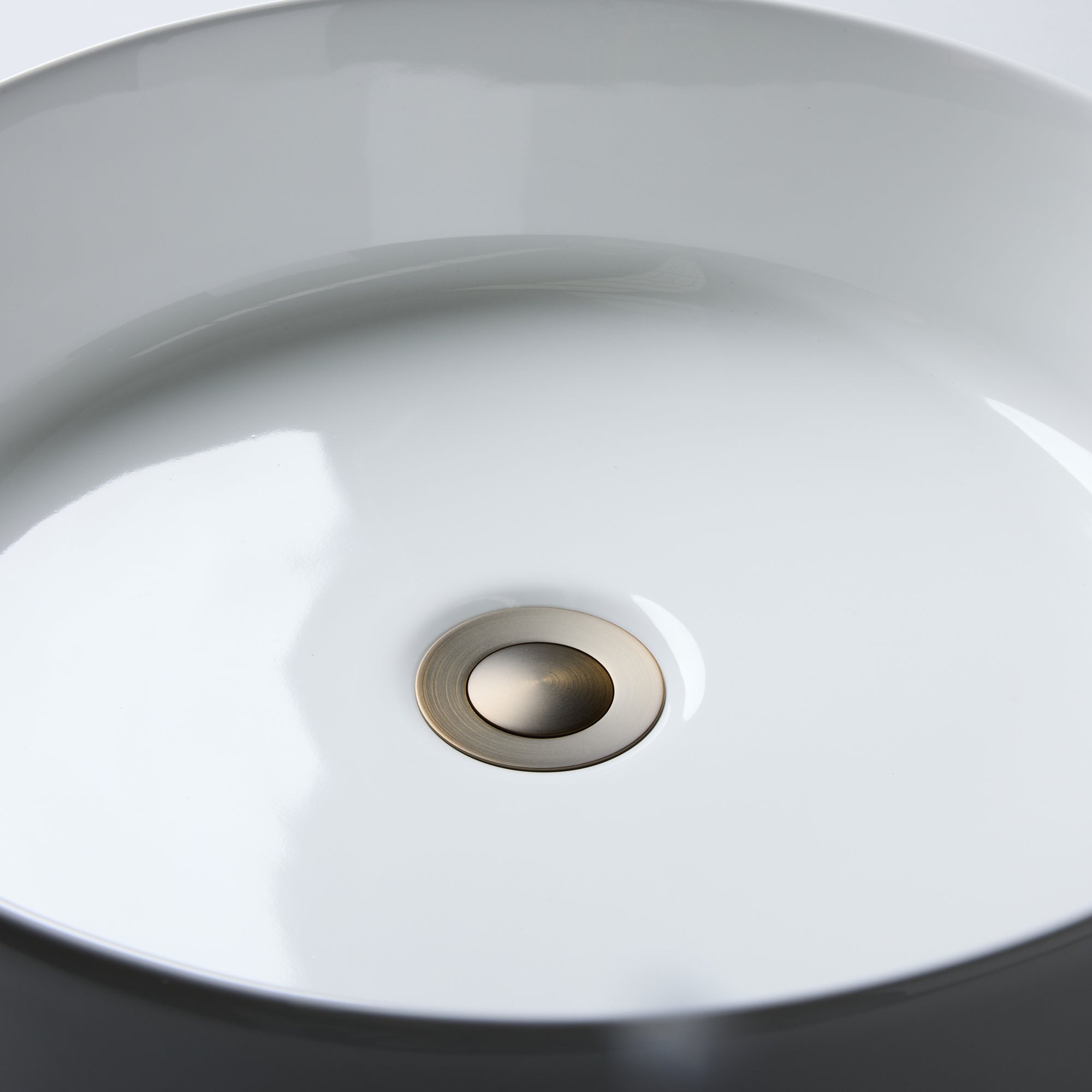 Notorious Pop Up Waste Antique Brass