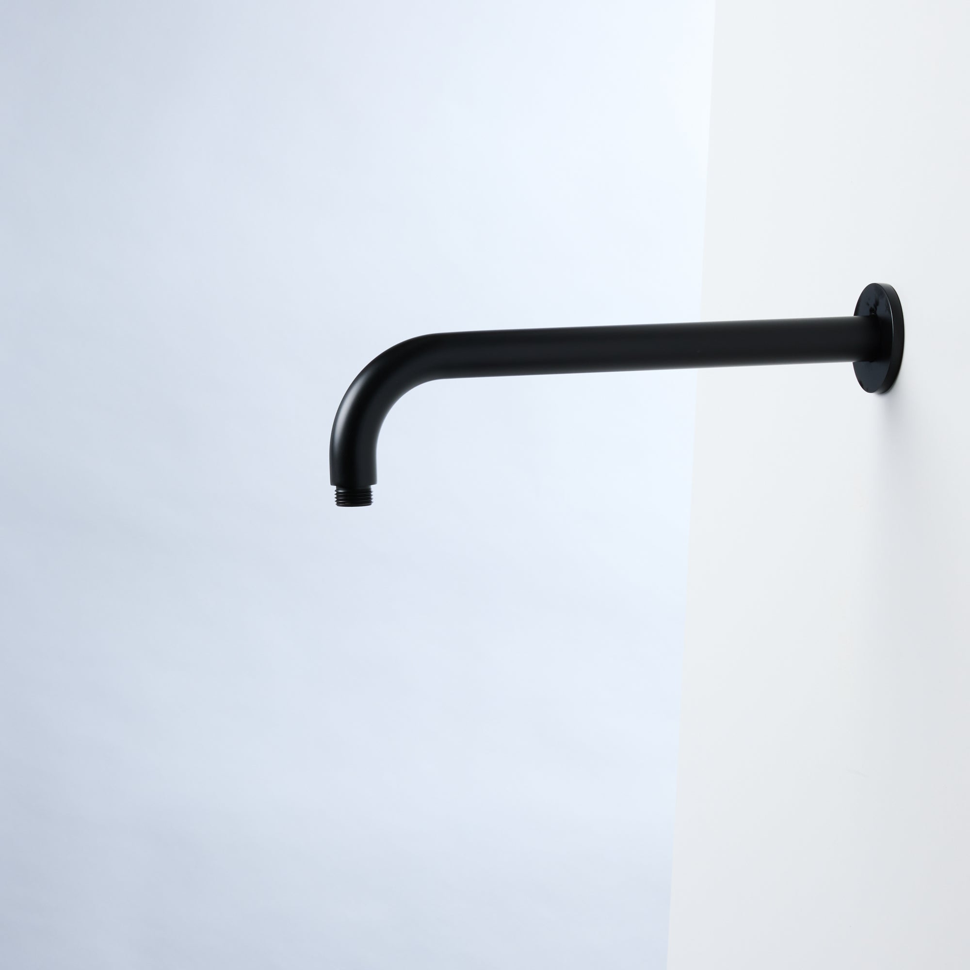 Notorious Round Wall Mounted Shower Arm Matt Black