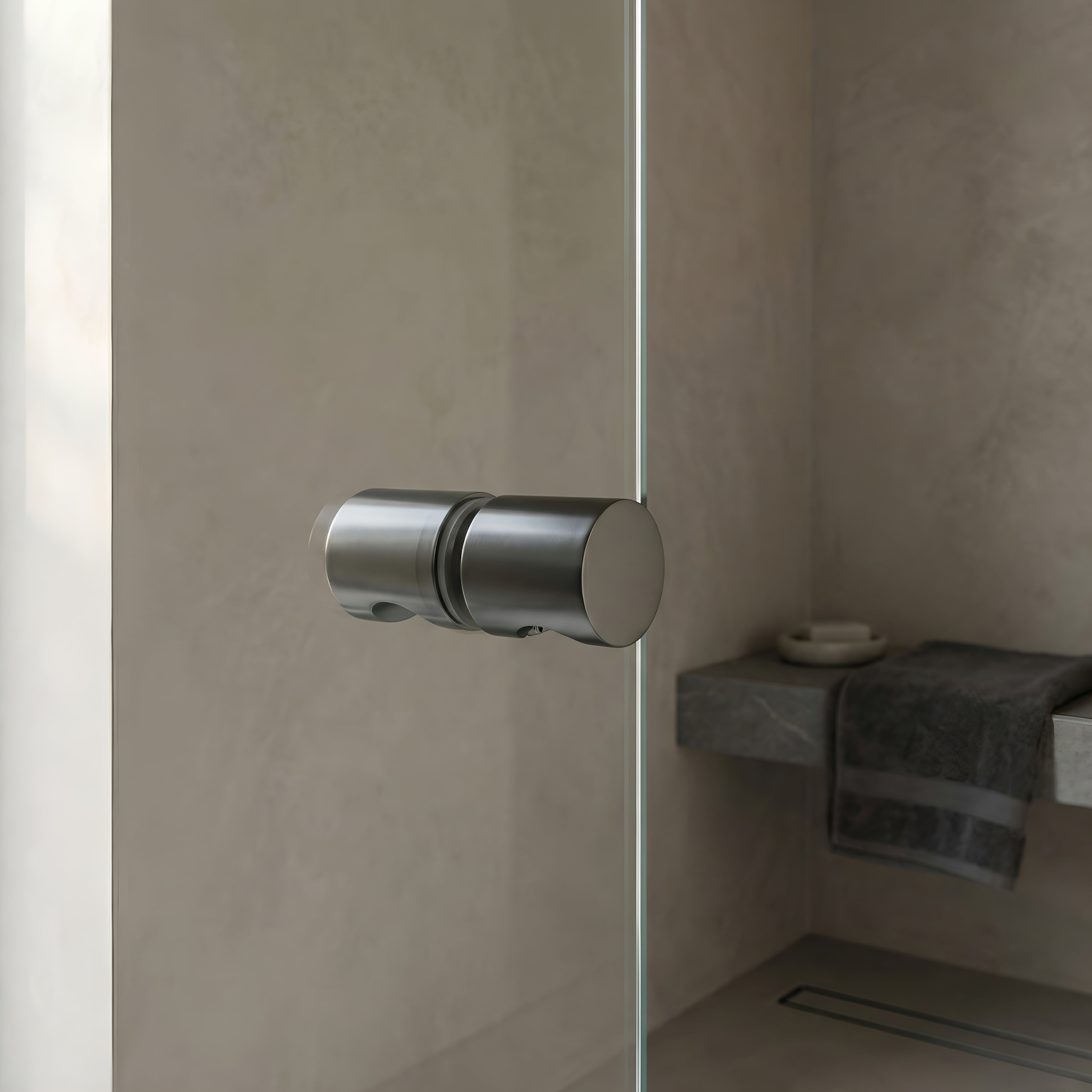 Notorious Shower Door Handle Gun Metal