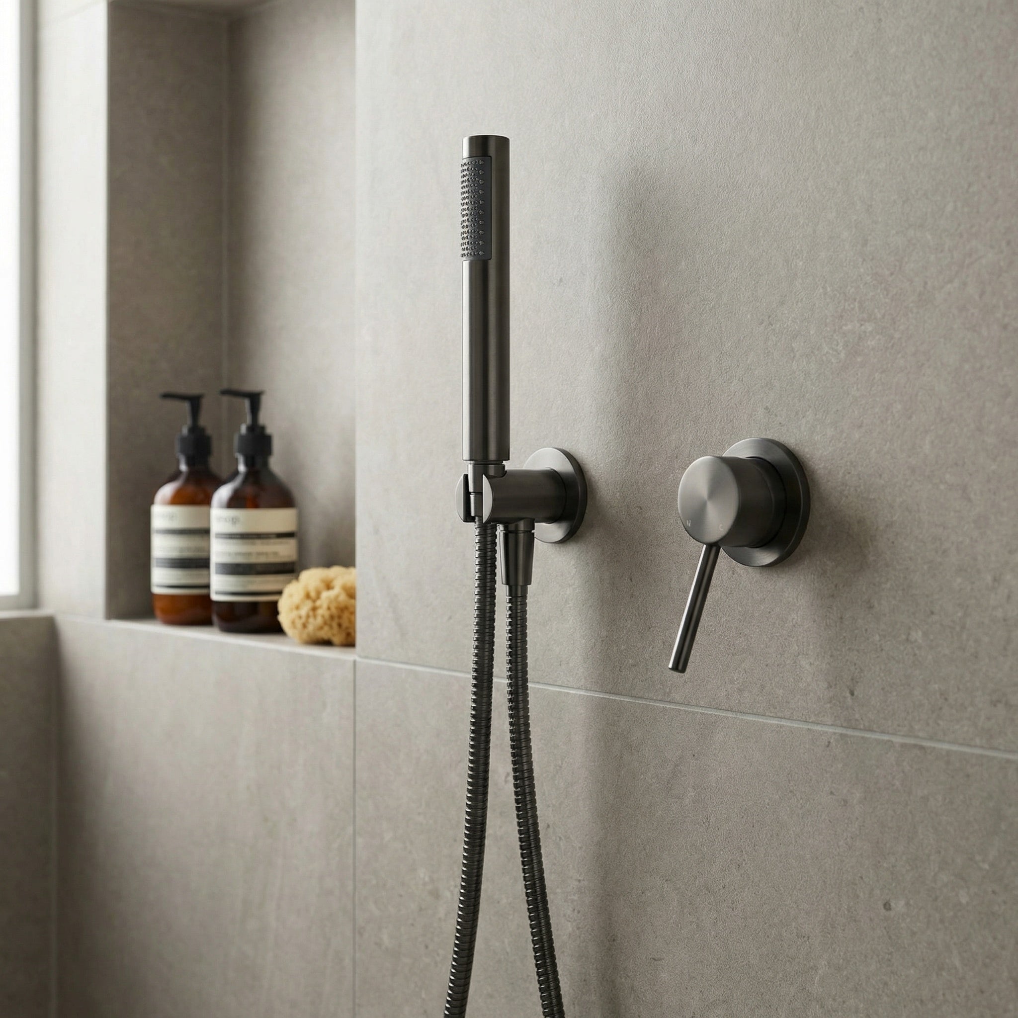 Notorious Shower Handpiece on Bracket Gun Metal