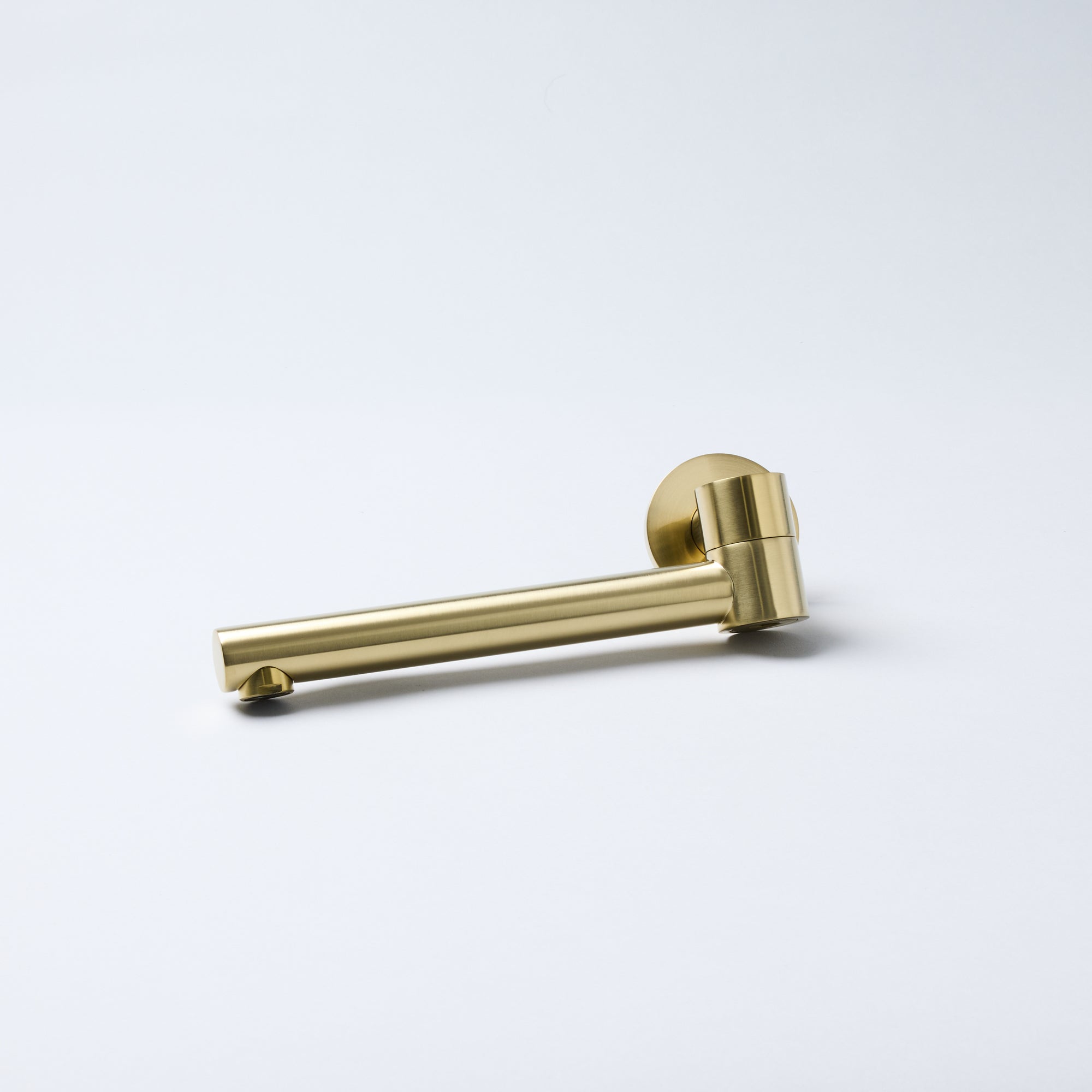 Notorious Swivel Bath Spout Brushed Gold