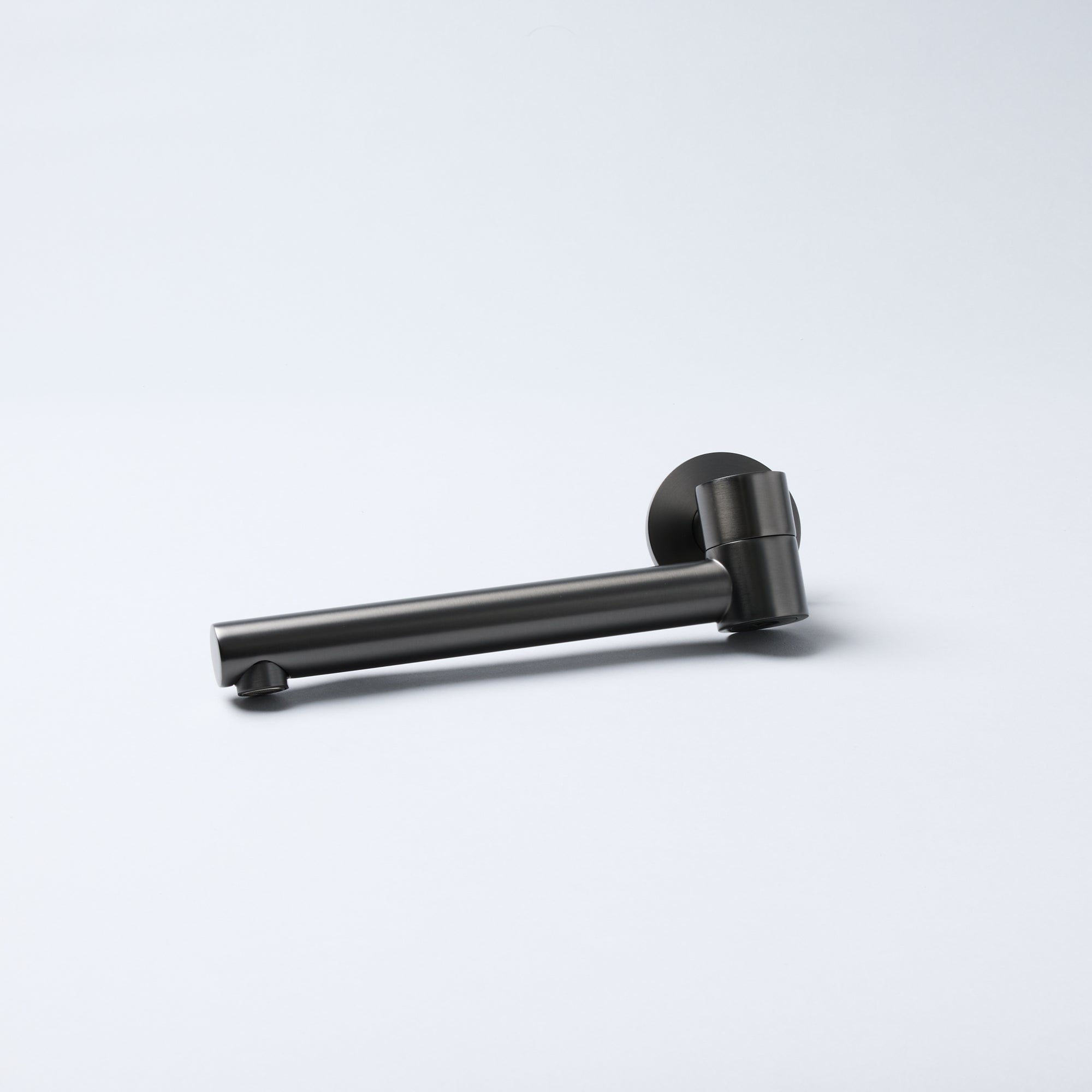 Notorious Swivel Bath Spout Gun Metal