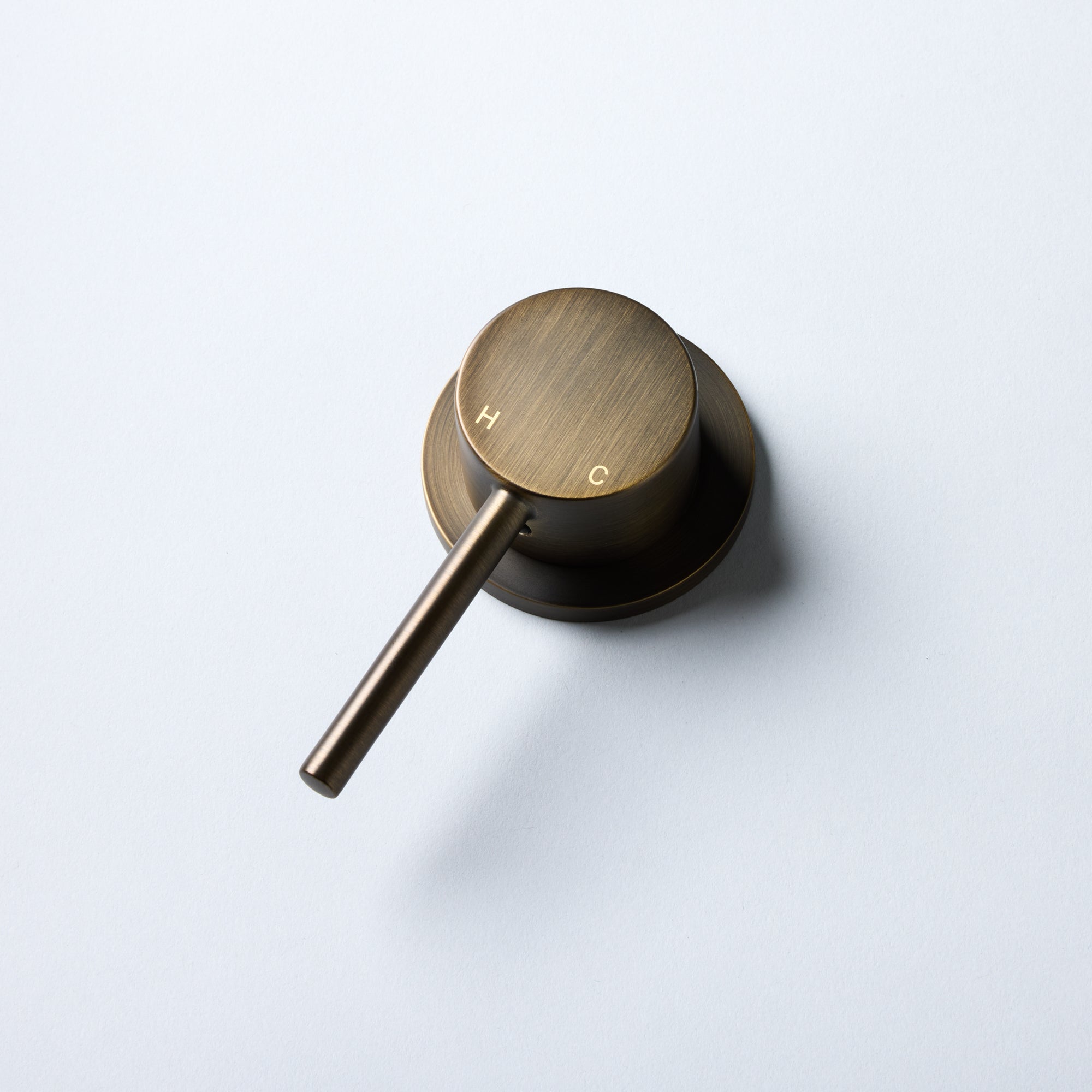 Notorious Wall Mixer Antique Brass